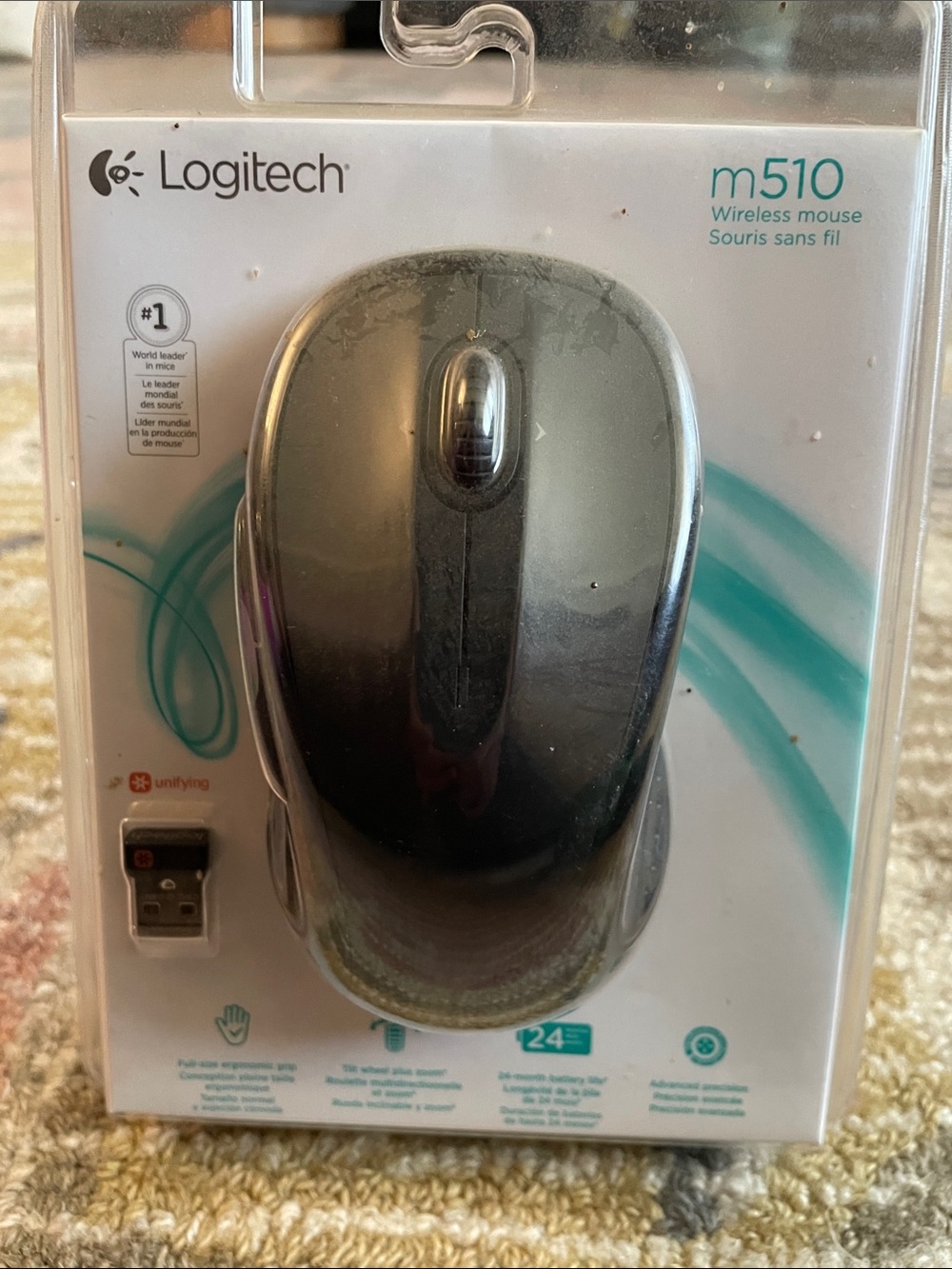 Logitech M510 Wireless Mouse in Black and Silver
